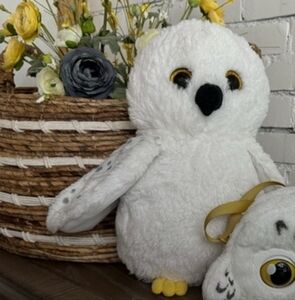 Harry Potter  Hedwig  Plush EUC